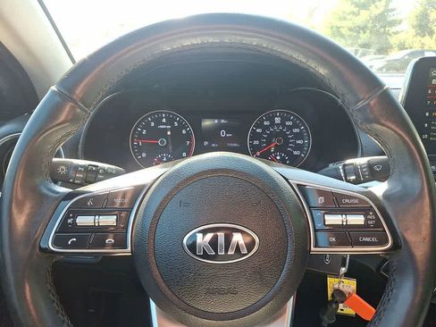 Used 2019 Kia Forte S FWD image 14