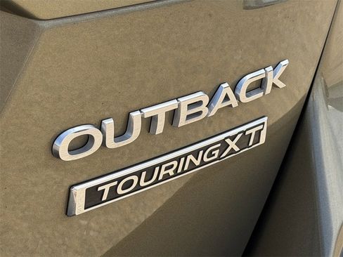 Used 2022 Subaru Outback Touring XT image 11