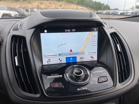 Used 2019 Ford Escape Titanium FWD image 20