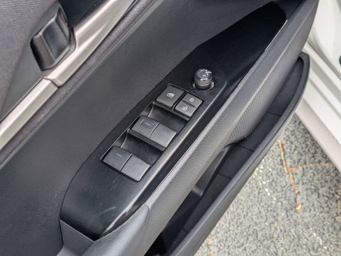 Used 2025 Toyota Camry LE image 13