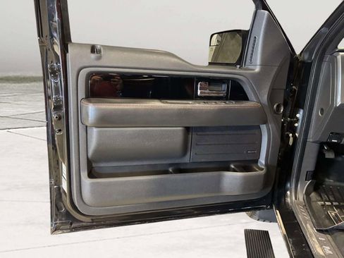 Used 2013 Ford F150 Limited image 17