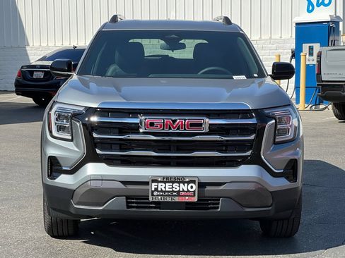 New 2027 GMC Terrain Elevation w/ Elevation Premium Package FWD image 7