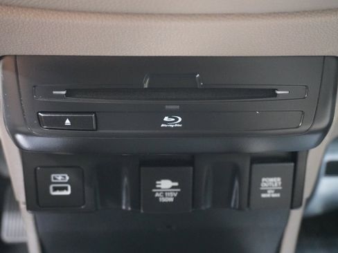 Used 2023 Honda Odyssey Elite image 27