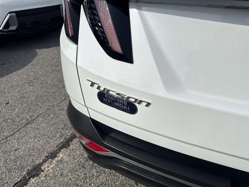 Used 2022 Hyundai Tucson SEL w/ Convenience + Premium Package image 7