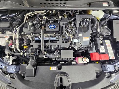 Used 2022 Toyota Corolla LE image 13