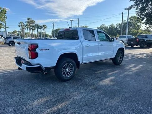 New 2025 Chevrolet Colorado LT w/ LT Convenience Package image 11