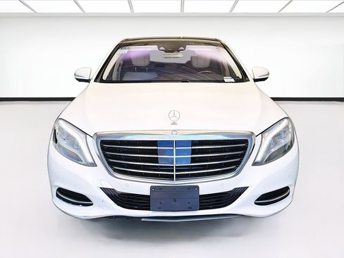 Used 2015 Mercedes-Benz S 550 Sedan image 2