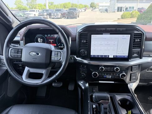Used 2022 Ford F150 Lariat AWD/4WD image 11