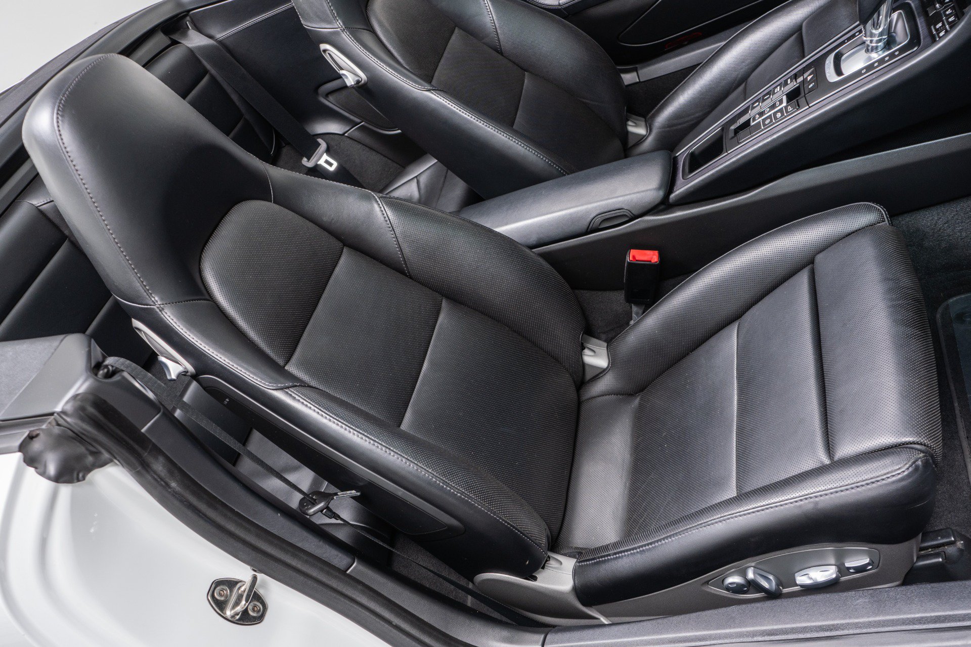 Used 2015 Porsche 911 Carrera GTS RWD image 27
