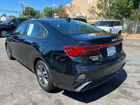 Used 2024 Kia Forte LXS FWD image 4
