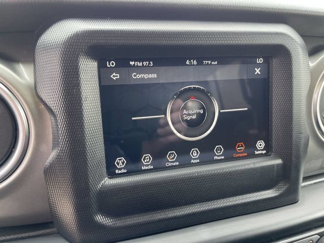 Used 2019 Jeep Wrangler Unlimited Sahara AWD/4WD image 20