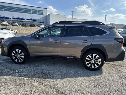Certified 2024 Subaru Outback Limited AWD/4WD image 9
