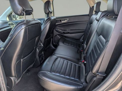 Used 2019 Ford Edge SEL w/ Equipment Group 201A image 14
