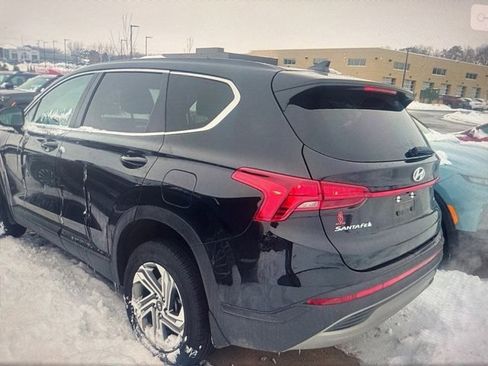 Used 2023 Hyundai Santa Fe SE image 8