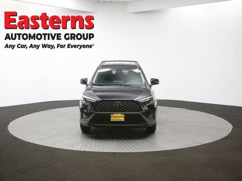 Used 2022 Toyota Corolla Cross LE image 49