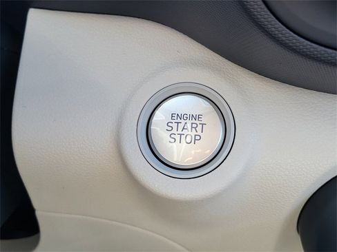 New 2026 Hyundai Venue SEL image 8