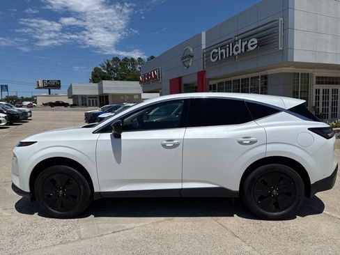 New 2025 Nissan Murano SV image 1