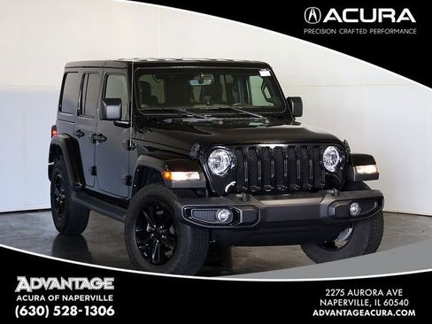 Used 2022 Jeep Wrangler Unlimited Sahara AWD/4WD image 1