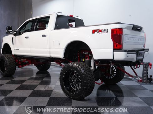 Used 2021 Ford F350 Platinum AWD/4WD image 7