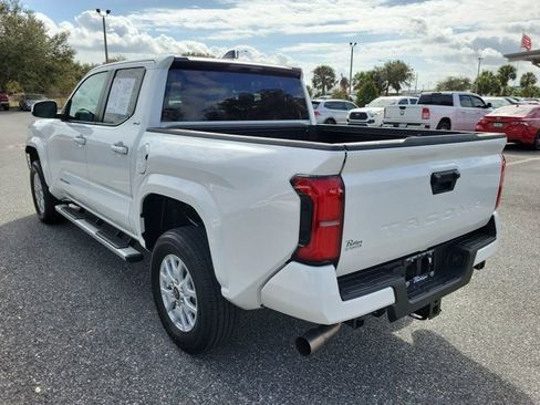 Used 2024 Toyota Tacoma SR5 image 12
