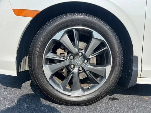 Certified 2022 Honda Odyssey Elite image 12