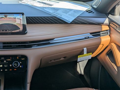 New 2026 INFINITI QX60 Autograph image 24