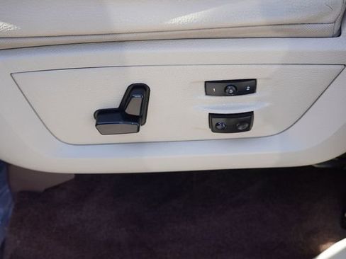 Used 2015 RAM 1500 Laramie w/ Convenience Group AWD/4WD image 24