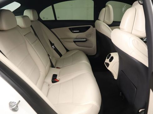 Used 2022 Mercedes-Benz C 300 4MATIC Sedan image 22