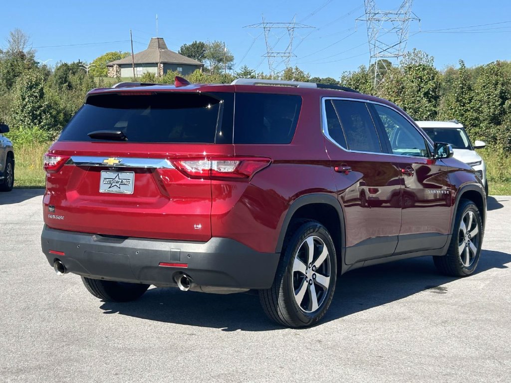 Used 2018 Chevrolet Traverse LT FWD image 7