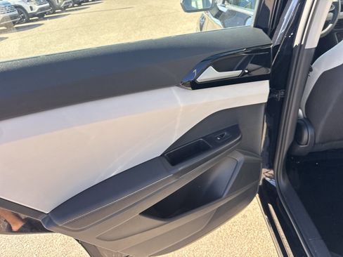 New 2026 Volkswagen Taos S image 20