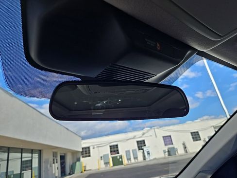 New 2025 Nissan Kicks SV w/ SV Premium Package image 22