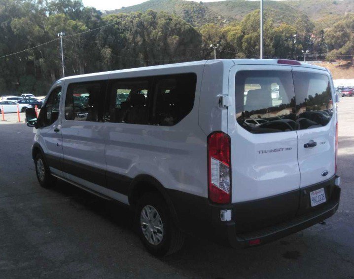 Used 2023 Ford Transit 350 XLT RWD image 3