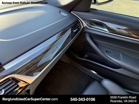 Used 2019 BMW 530i xDrive 530i xDrive image 30