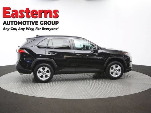 Used 2021 Toyota RAV4 XLE AWD/4WD image 43