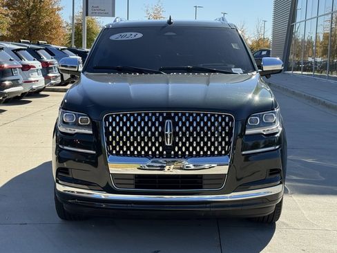 Used 2023 Lincoln Navigator Black Label image 9