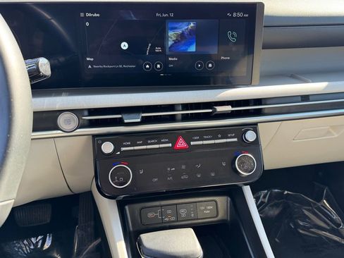 Used 2025 Hyundai Tucson SEL AWD/4WD image 15