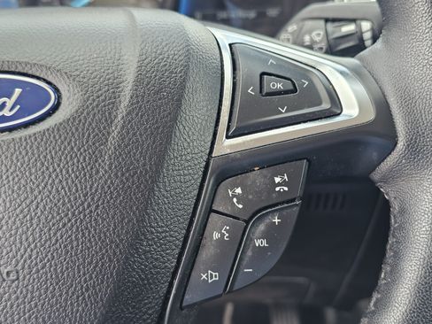 Used 2023 Ford Edge SEL w/ Sport Appearance Package AWD/4WD image 21
