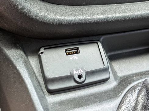 Used 2015 RAM ProMaster City Tradesman SLT FWD image 21