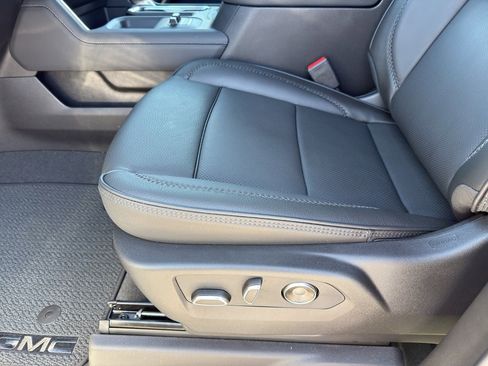 New 2026 GMC Sierra 2500 Denali w/ Denali Reserve Package image 13