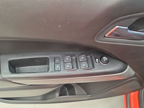 Used 2015 Chevrolet Colorado LT RWD image 16