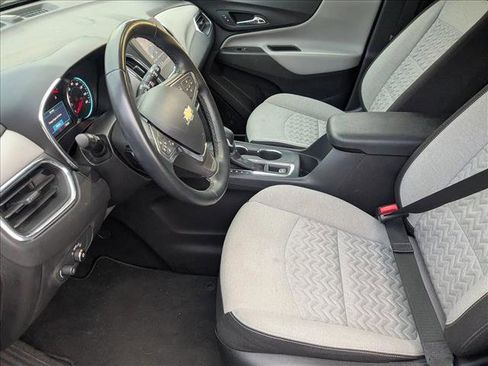 Used 2024 Chevrolet Equinox LT image 15