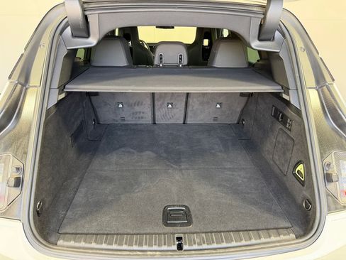 Certified 2022 BMW iX xDrive50 w/ Convenience Package image 31