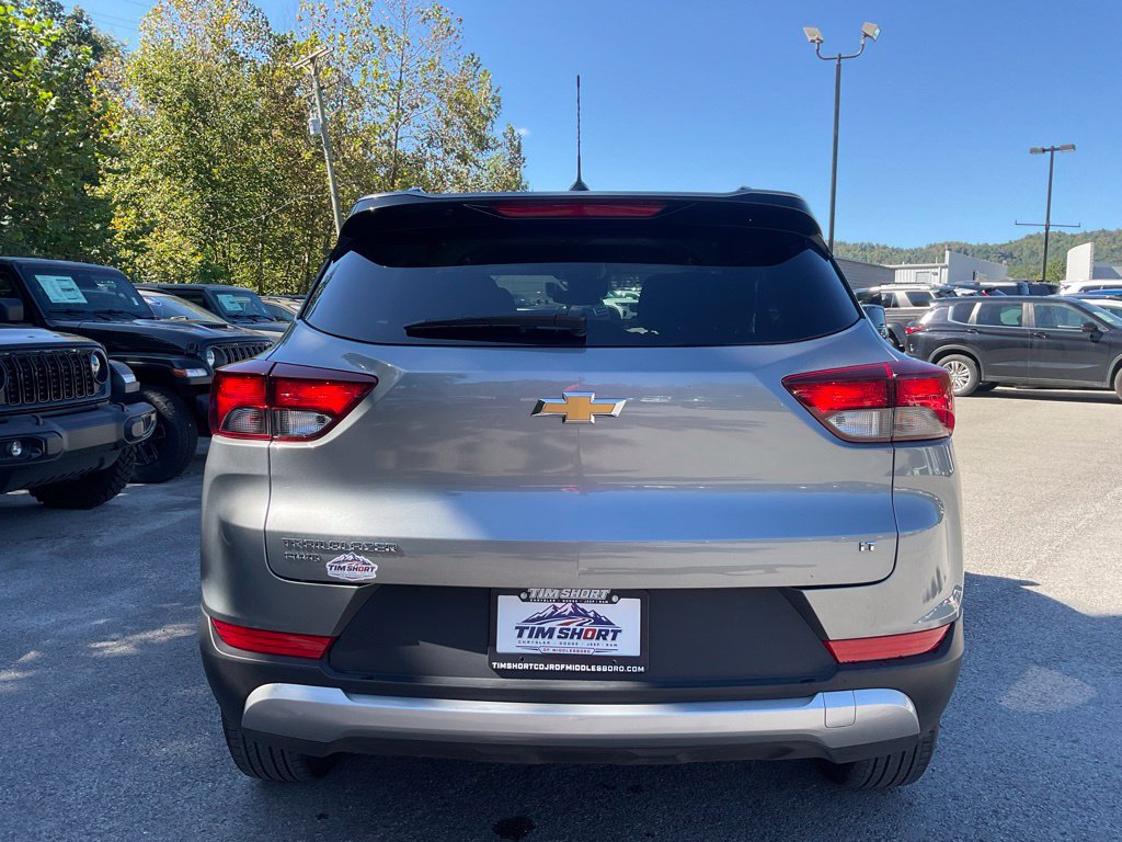 Used 2026 Chevrolet TrailBlazer LT AWD/4WD image 5