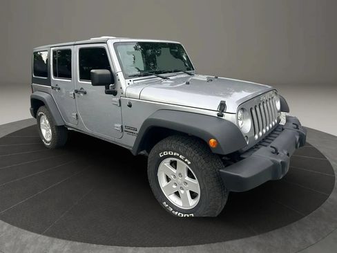 Used 2017 Jeep Wrangler Unlimited Sport w/ Quick Order Package 24S AWD/4WD image 1