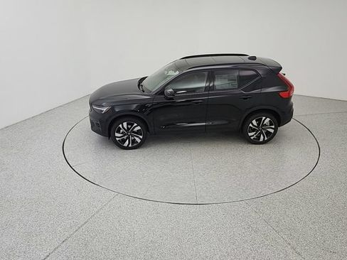 New 2026 Volvo XC40 B5 Ultra w/ Protection Package Premier AWD/4WD image 20