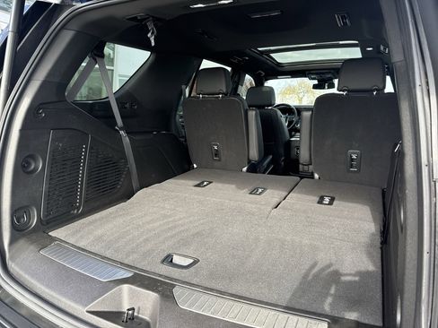 Used 2023 GMC Yukon Denali image 27