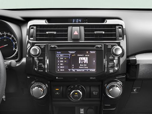 Used 2018 Toyota 4Runner TRD Off-Road AWD/4WD image 38