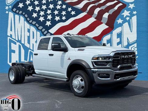 New 2026 RAM 4500 Tradesman AWD/4WD image 1