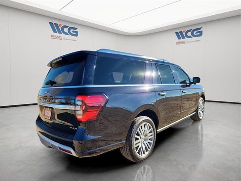Used 2022 Ford Expedition Max Platinum image 4
