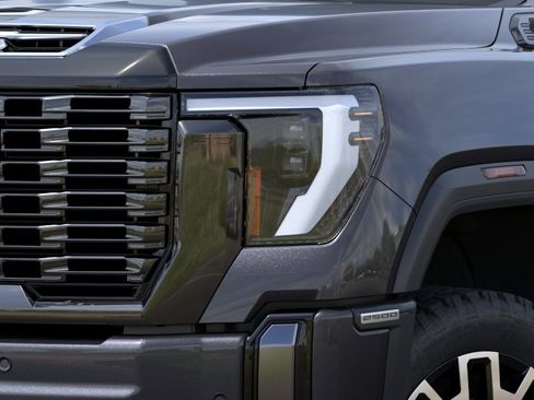 New 2026 GMC Sierra 2500 Denali Ultimate AWD/4WD image 10